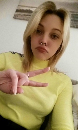 Оля, Г. Чистяково